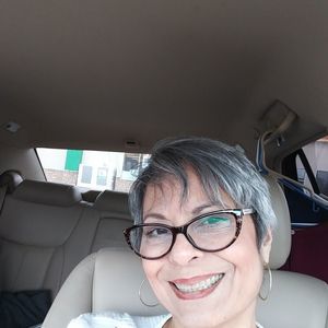 Meet your Posher, Lourdes